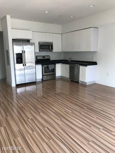 Main picture of 4918 Park Ave