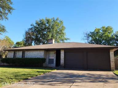 Main picture of 11407 Vanderford Dr