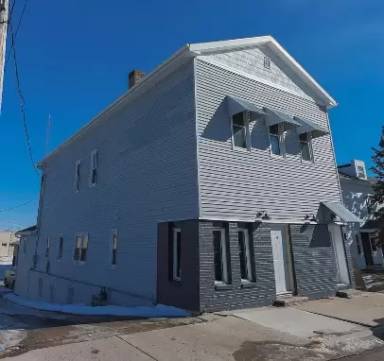 Main picture of 313 S Cascade St