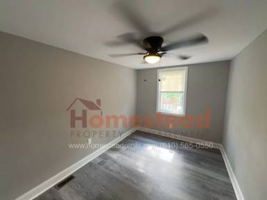 Main picture of 1356 Edgehill Rd