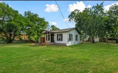 Main picture of 18058 Lagloria Rd