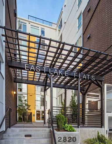 Main picture of Eastlake Flats