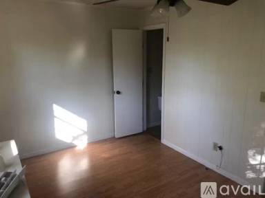 Main picture of 213 N 6th St