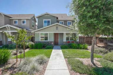 Main picture of 18447 Butterfield Blvd
