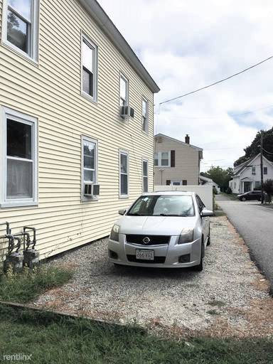 Main picture of 9 Glines Ave