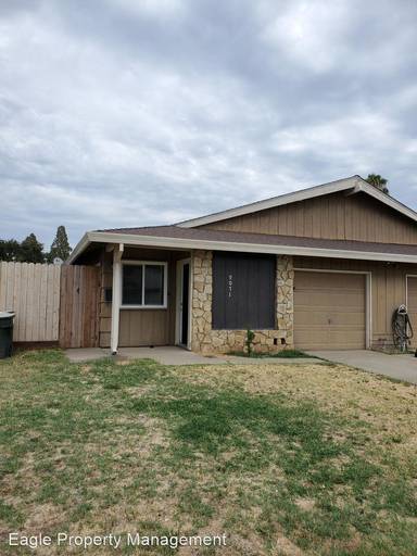 Main picture of 9071 Salmon Falls Dr