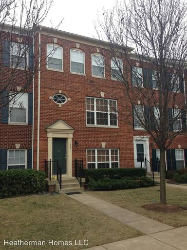 Main picture of 1204 Wilcox Ave