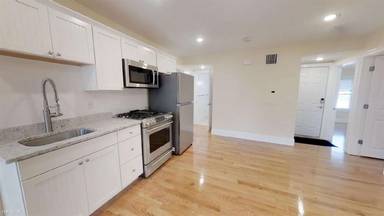 Main picture of 30 Cambridge Ter