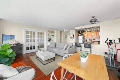 Main picture of Elliot House Condos