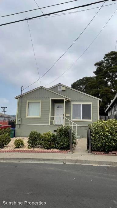 Main picture of 6517 Kensington Ave