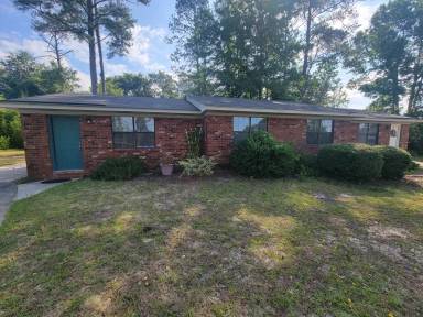 Main picture of 103 Blue Ct