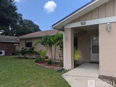Main picture of 1282 Dinnerbell Ln E