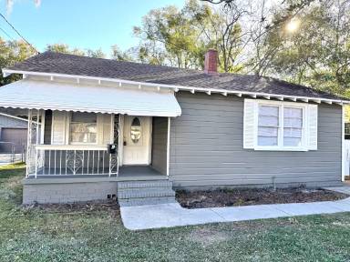 Main picture of 4752 Post St
