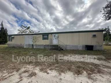 Main picture of 7945 Hart Dr