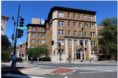 Main picture of 1673 Park Rd NW