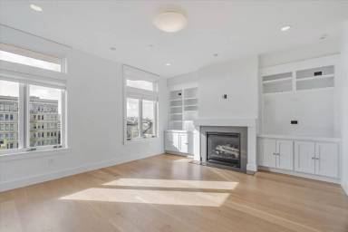 Main picture of 2949 Pacific Ave