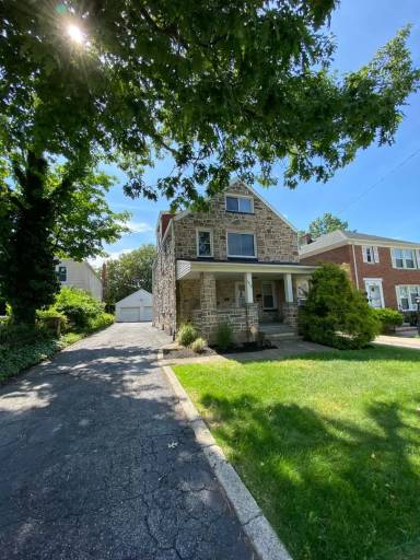 Main picture of 1412 Sheffield Rd