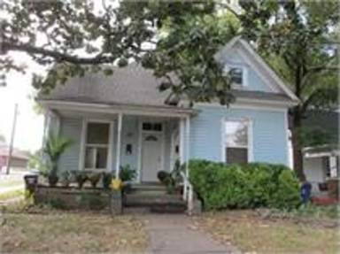 Main picture of 722 S 22nd St