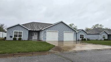 Main picture of 608 Clay St
