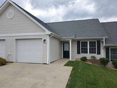 Main picture of 6 Paige Dr