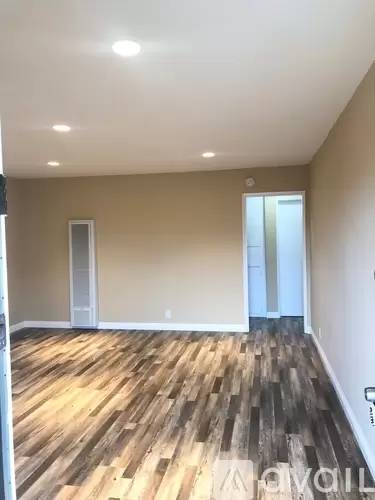 Main picture of 335 N Isabel St