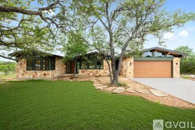 Main picture of 300 Onion Creek Ln