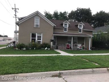 Main picture of 711 W Prospect Ave