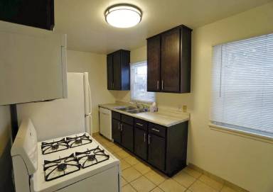 Main picture of 5016 Ewing Ave S