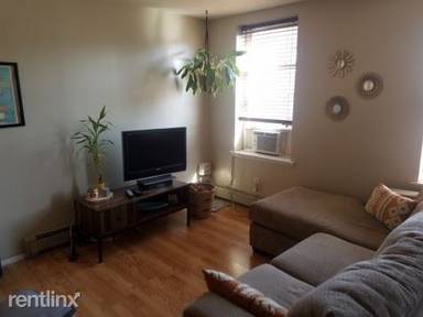 Main picture of 1034 Bloomfield St