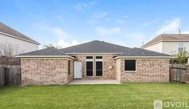 Main picture of 5914 Rosemary Cir