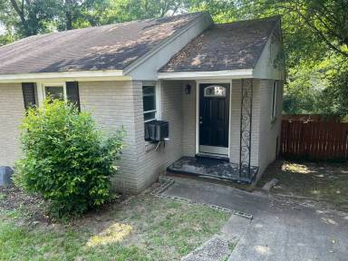 Main picture of 1810 Atascadero Dr