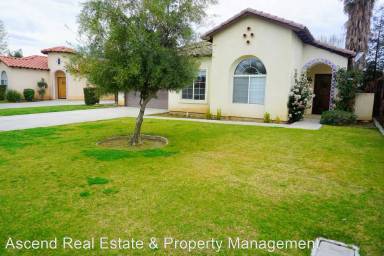 Main picture of 205 Villa Elegante Dr