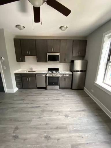 Main picture of 4069 N Kenmore Ave