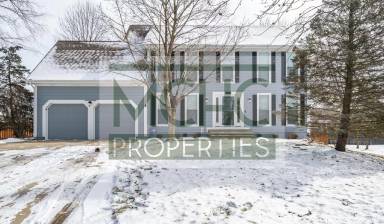 Main picture of 15135 Beverly St