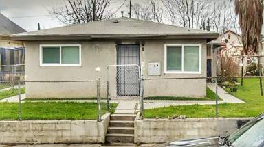 Main picture of 1195 W Rialto Ave