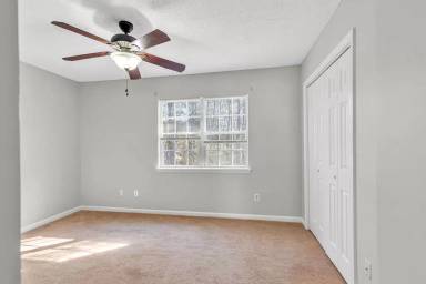 Main picture of Indian Wells at Hunters Creek