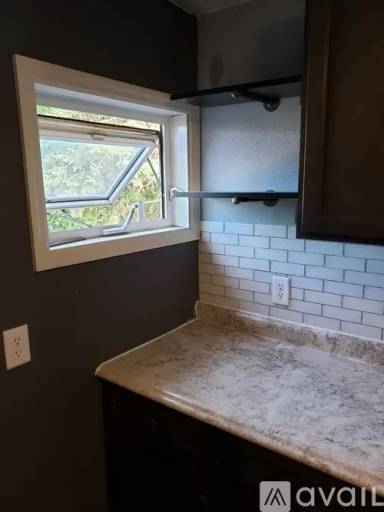 Main picture of 603 E Main St