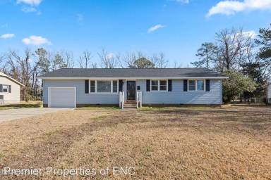 Main picture of 1016 Daniel Dr