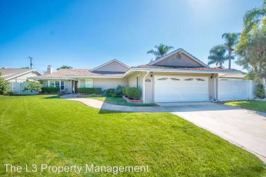 Main picture of 1693 Minorca Pl