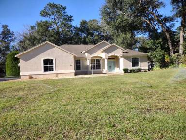 Main picture of 8137 SW 196th Court Rd