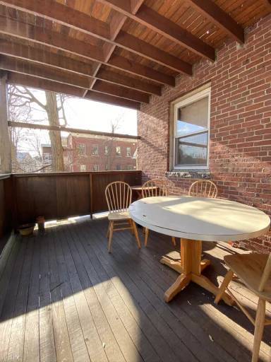 Main picture of 9 Fairfield St
