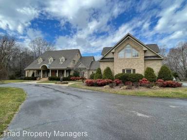 Main picture of 2218 Scalesville Rd