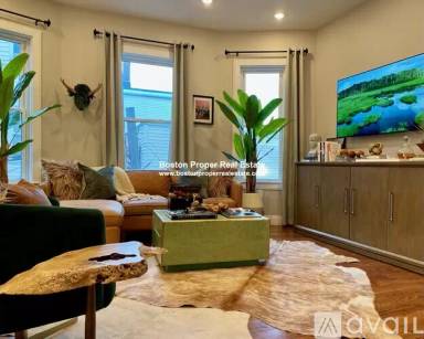 Main picture of 33 Condor St