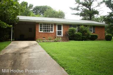 Main picture of 100 Oleander Rd