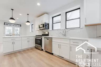 Main picture of 2663 W Medill Ave