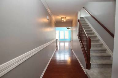 Main picture of 33339 Lone Cedar Lndg