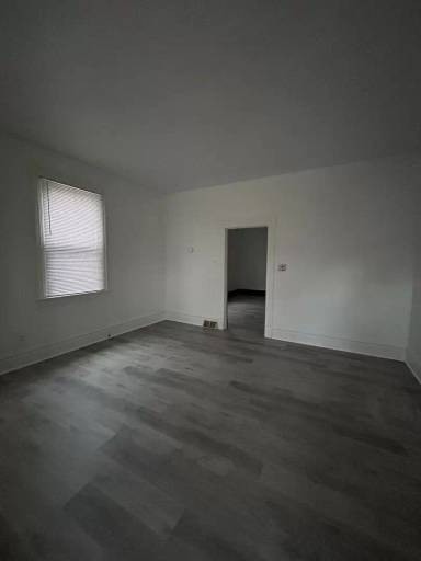 Main picture of 8513 Idaho Ave