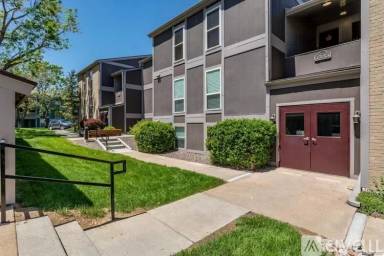 Main picture of 7333 S Xenia Cir