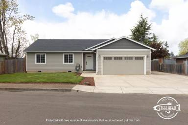 Main picture of 3325 Arbon St NE
