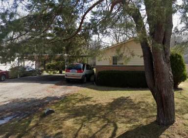 Main picture of G3209 W Court St